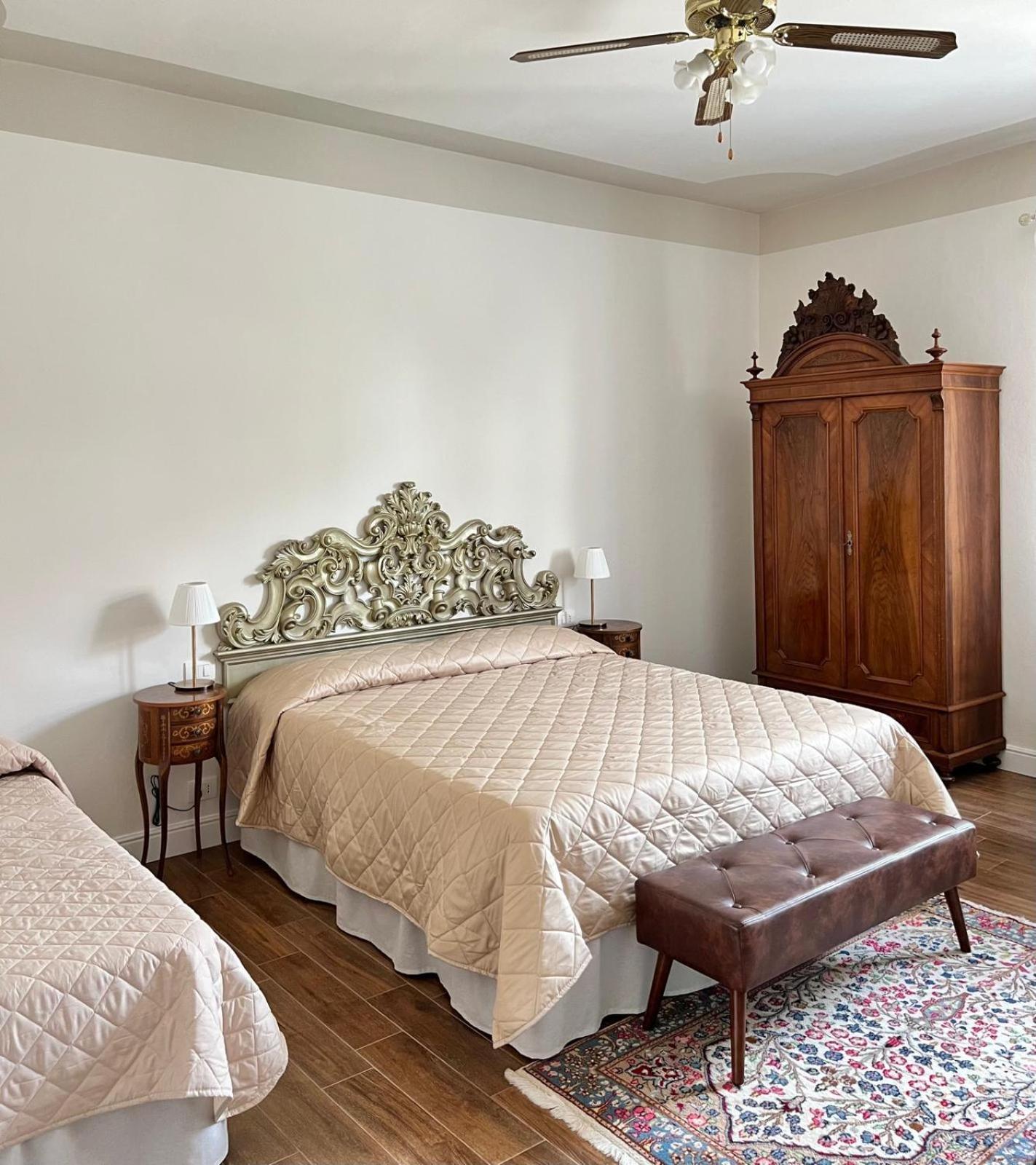 L'Angolo Di Firenze - The Florence Corner Екстер'єр фото